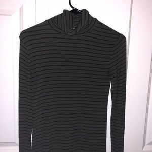 turtleneck long sleeve